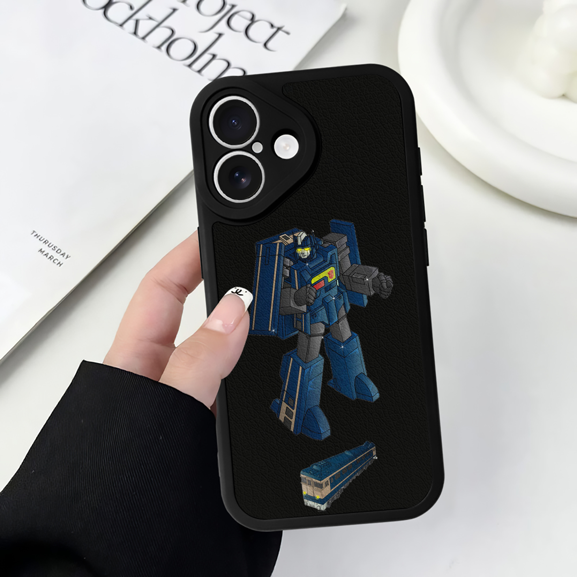 （画像用）  【iPhone 16シリーズ対応】シリコンスマホケース（レザー調） 材質：シリコン
